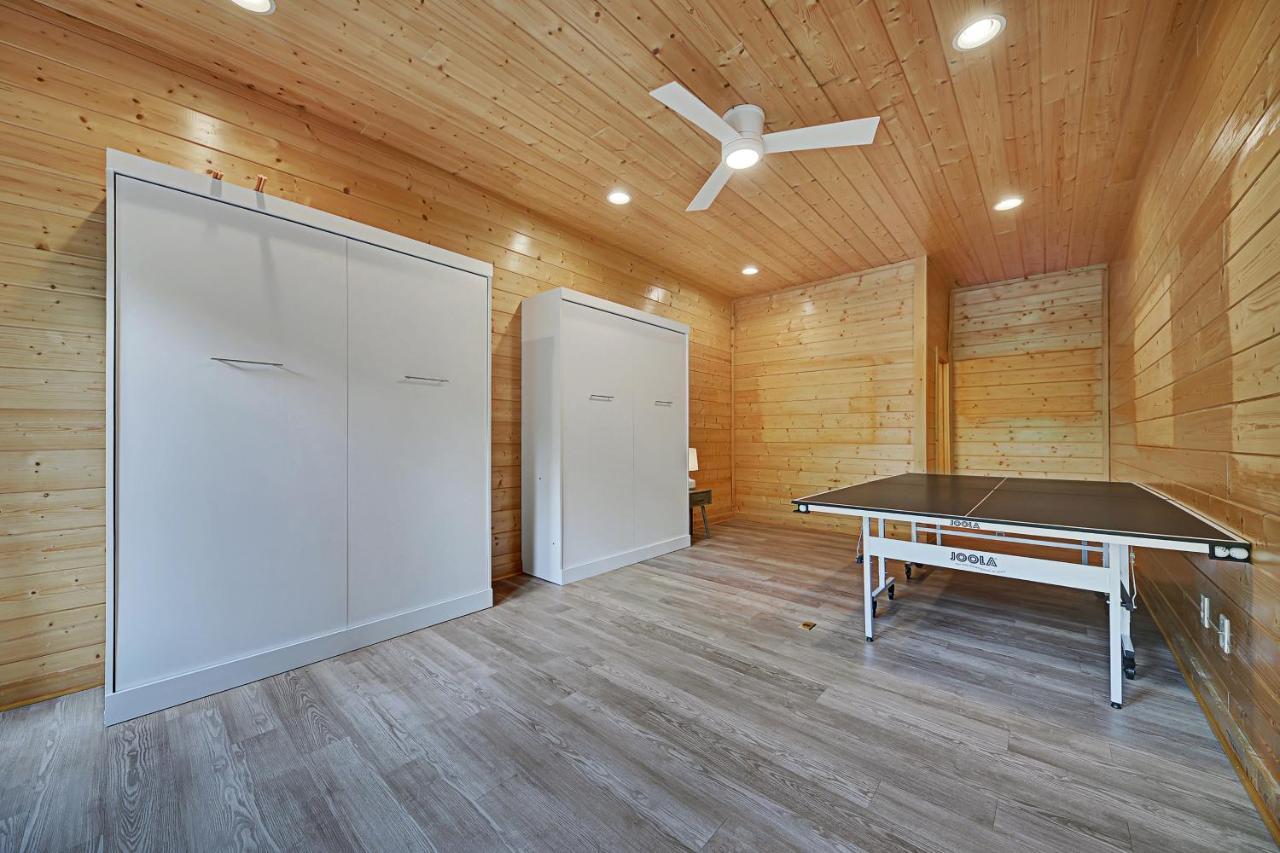 Gorgeous Large Mountain View Cabin W Hot Tub, Free Wifi, Games Villa Sevierville Exteriör bild