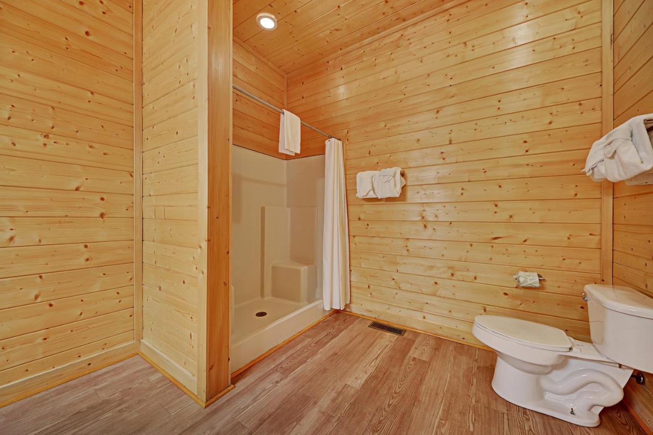 Gorgeous Large Mountain View Cabin W Hot Tub, Free Wifi, Games Villa Sevierville Exteriör bild